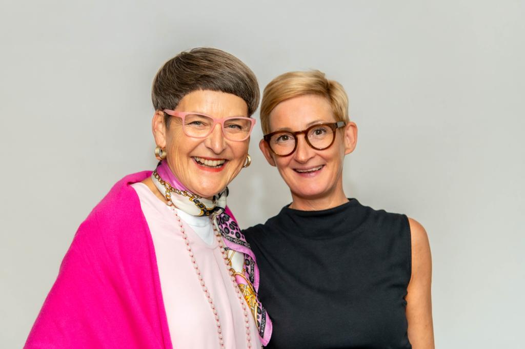 Nana und Elina Nana und Elina
